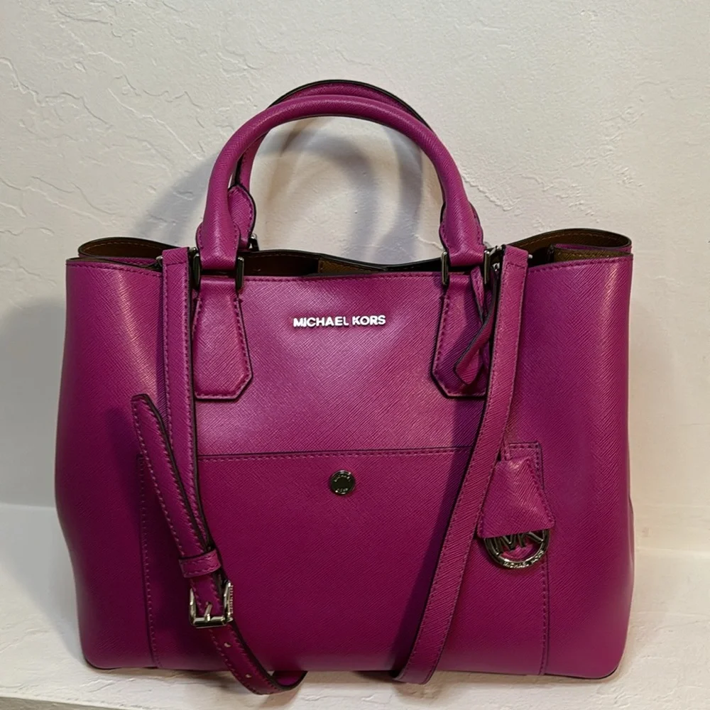 Michael Kors Greenwich fuchsia saffiano leather tote - Picture 1 of 12